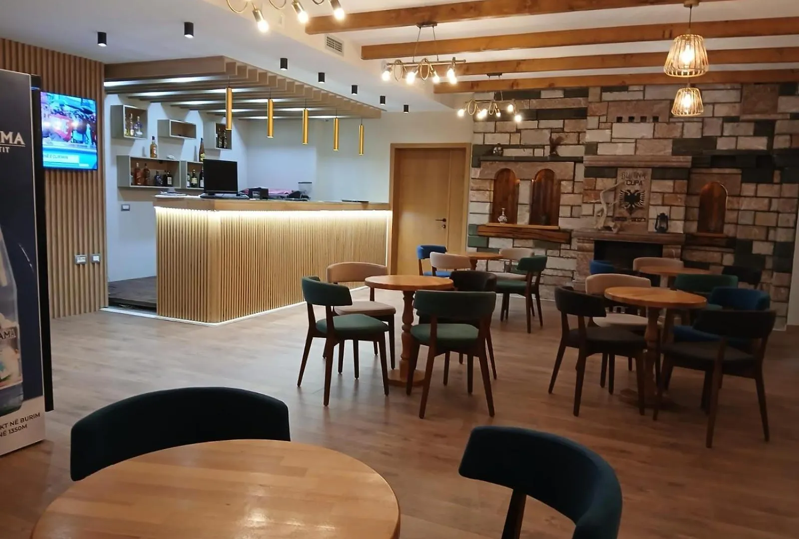 Bujtina Cupa Hotel Klos 0*,  Albanië